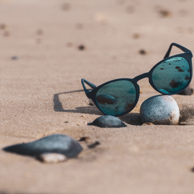 Brands coral eyewear 08