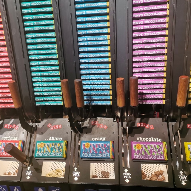 Brands tonys choc 03